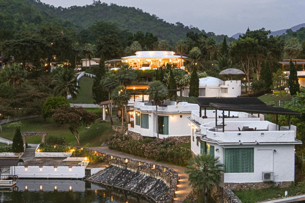 Swiss Valley Hip Resort Suan Phueng Exteriör bild